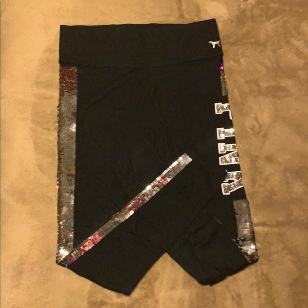 Limited edition Victoria’s Secret Pink leggings